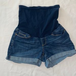 A Pea in the Pod Denim Maternity Shorts Size M with over-tummy waistband